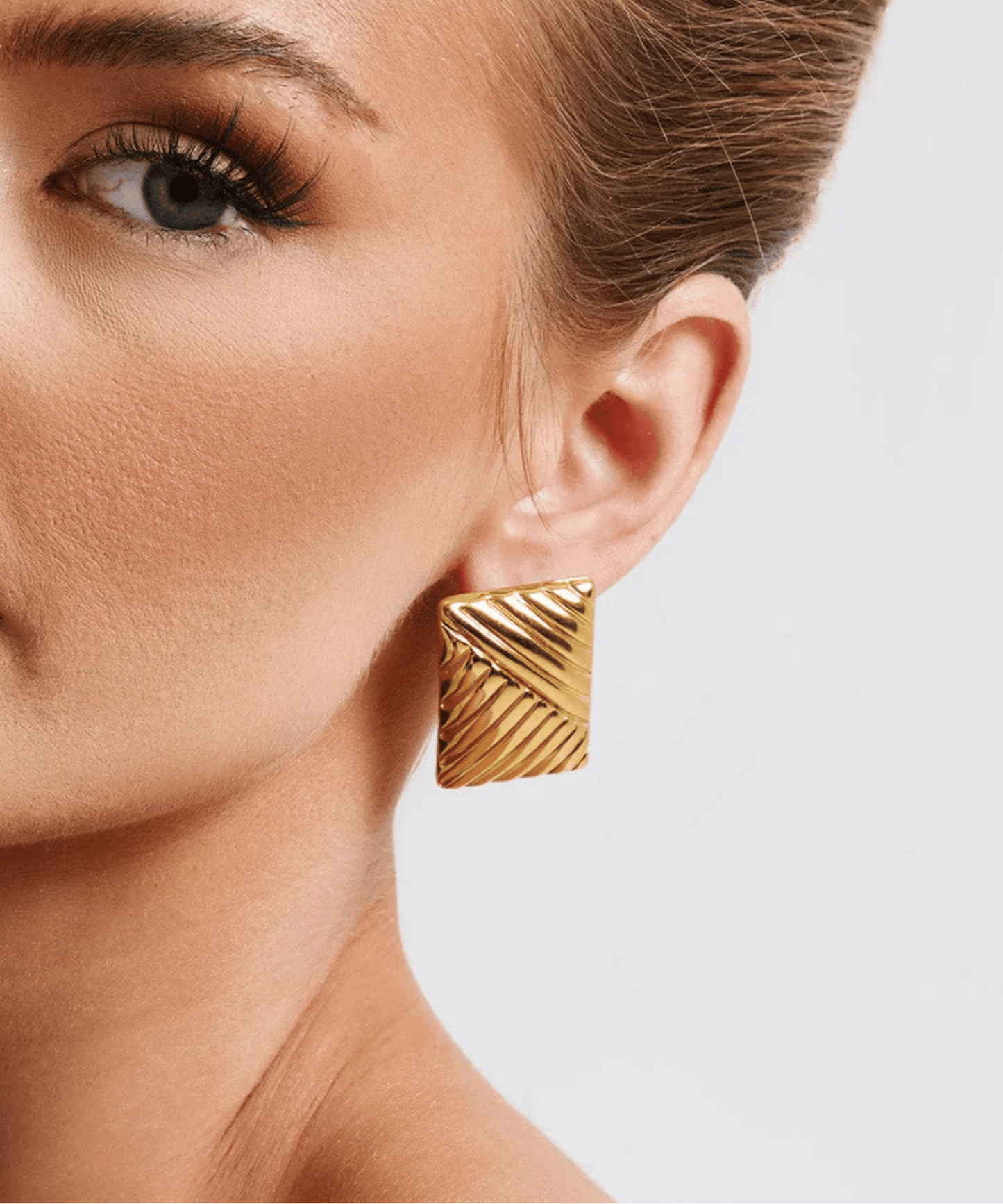 Novelle Earrings - Gold